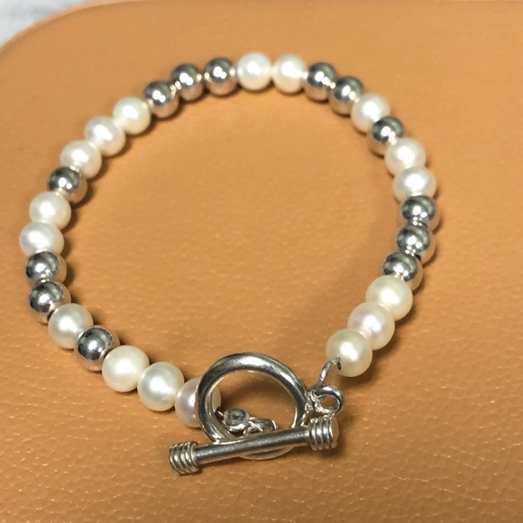 Silpada Sterling Silver and Pearl Bracelet